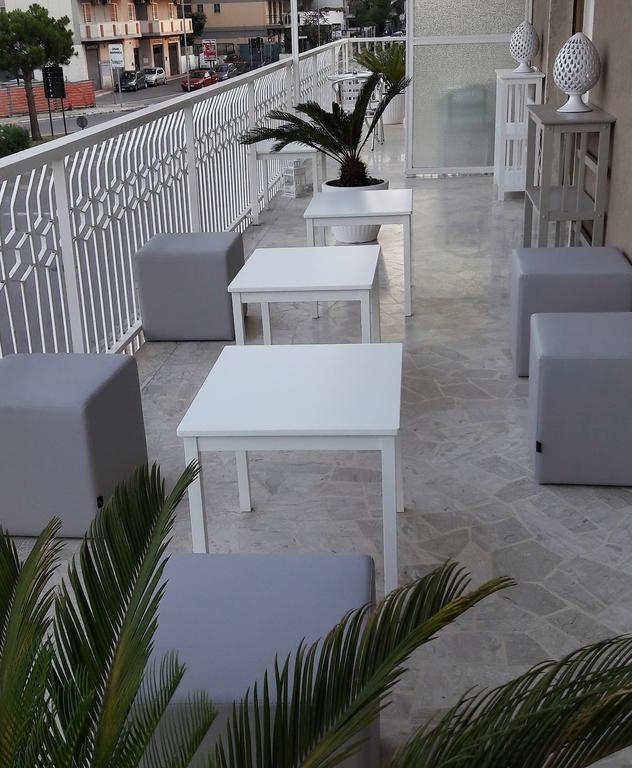 Hotel A-14 Modugno Ngoại thất bức ảnh